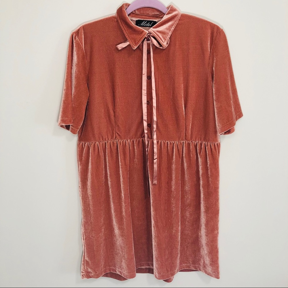 Elegant Velvet Dress in Pink by Urban Outfitters